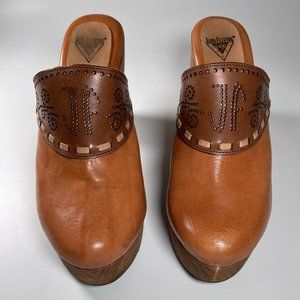 Fluevog San Jose platform clog, tan and brown, size 10